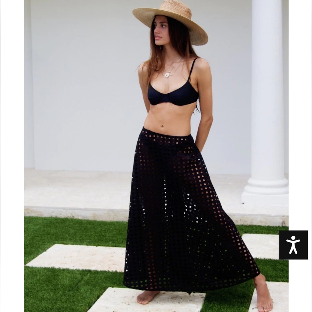 Solid & Striped The Eyelet Brie Maxi Skirt in Blackout